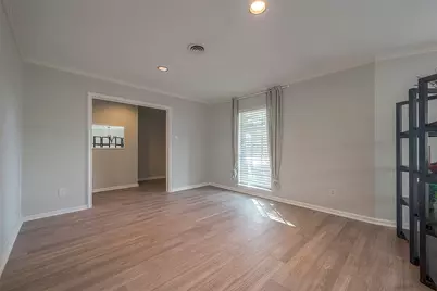 7810 Locke Lane, Houston, TX 77063 - Photo 25