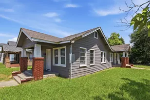 300 W James St, Baytown, TX 77520 - Photo 17