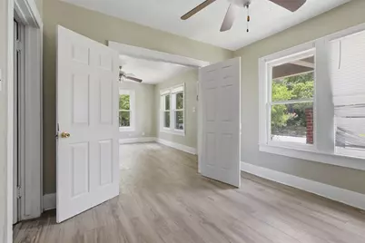 300 W James Street, Baytown, TX 77520 - Photo 15