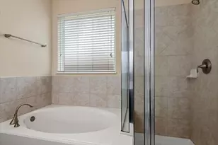 2217 Pine Creek Ct, Conroe, TX 77301 - Photo 15