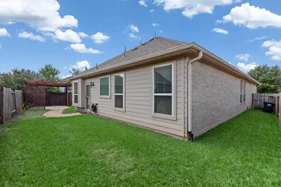 2217 Pine Creek Court, Conroe, TX 77301 - Photo 23