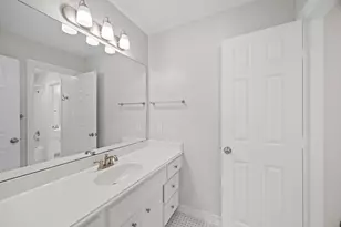 1911 Hartglen Cir, Katy, TX 77450 - Photo 33
