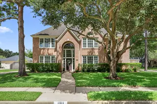 1911 Hartglen Cir, Katy, TX 77450 - Photo 1