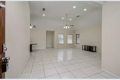 13607 Sable Lane, Houston, TX 77014 - Photo 5