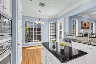 2819 Briarhurst Park, Houston, TX 77057 - Photo 11