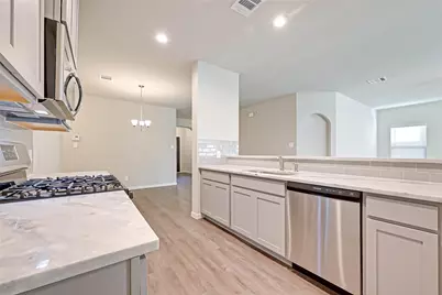 983 Golden Willow Lane, Conroe, TX 77304 - Photo 11