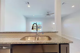 16693 Eastchase St, Montgomery, TX 77316 - Photo 9