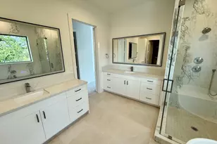 3909 Driscoll St, Houston, TX 77098 - Photo 9