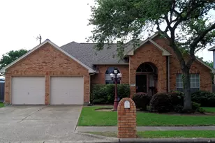 2617 15th St N, Texas City, TX 77590 - Photo 1