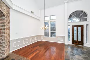 10 E Artist Grove Cir, The Woodlands, TX 77382 - Photo 7