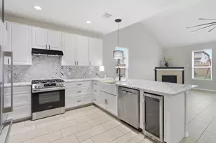 32715 Timber Point Dr, Brookshire, TX 77423 - Photo 9
