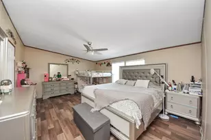 20042 Kincaid Dr, Conroe, TX 77306 - Photo 13