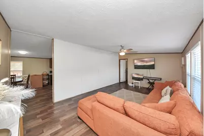 20042 Kincaid Drive, Conroe, TX 77306 - Photo 9