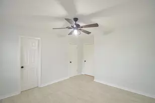 8810 Dogwood Dr, Tomball, TX 77375 - Photo 15