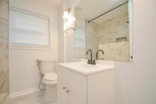 8810 Dogwood Dr, Tomball, TX 77375 - Photo 11