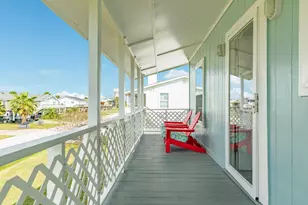 16725 Edward Teach Rd, Jamaica Beach, TX 77554 - Photo 5