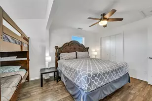 16725 Edward Teach Rd, Jamaica Beach, TX 77554 - Photo 21