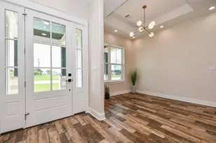 595 Buckskin Dr, Palacios, TX 77465 - Photo 7