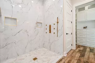 595 Buckskin Dr, Palacios, TX 77465 - Photo 23