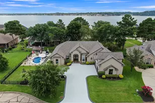 220 Palais Verde Rd, Montgomery, TX 77356 - Photo 1