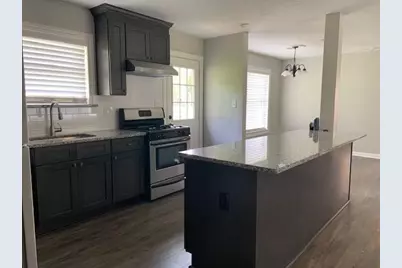 1000 Thomas Avenue, Conroe, TX 77301 - Photo 11