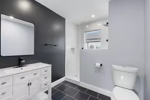 4120 Linn St, Houston, TX 77026 - Photo 5