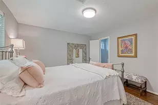 13914 St Marys Ln, Houston, TX 77079 - Photo 25