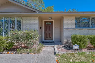 13914 Saint Marys Lane, Houston, TX 77079 - Photo 3