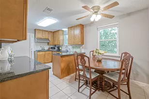 13914 St Marys Ln, Houston, TX 77079 - Photo 19