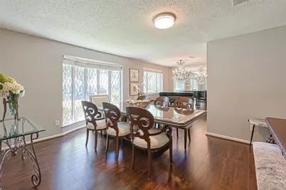 13914 Saint Marys Lane, Houston, TX 77079 - Photo 5