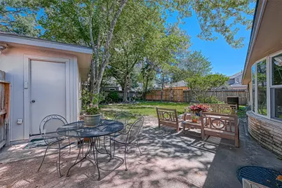 13914 Saint Marys Lane, Houston, TX 77079 - Photo 29