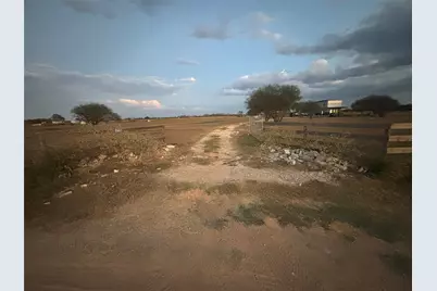 7182 Mieth Rd S, Sealy, TX 77474 - Photo 7