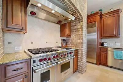 2211 Indigo Pass Court, Friendswood, TX 77546 - Photo 13