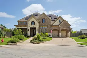2211 Indigo Pass Ct, Friendswood, TX 77546 - Photo 1
