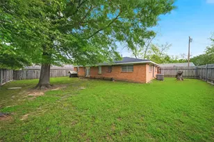 105 Lakeway Dr, Crockett, TX 75835 - Photo 17