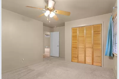 11501 Friendship Lane, Conroe, TX 77385 - Photo 11