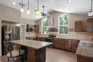 11501 Friendship Ln, Conroe, TX 77385 - Photo 7
