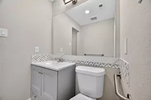 29902 E Hawthorne Dr, Spring, TX 77386 - Photo 25