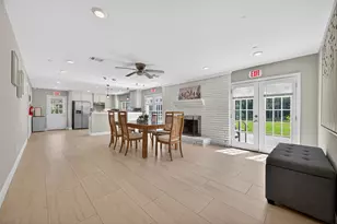 29902 E Hawthorne Dr, Spring, TX 77386 - Photo 9