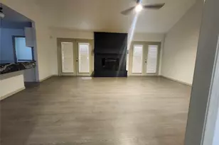 1306 Trailwood Village Dr, Houston, TX 77339 - Photo 7