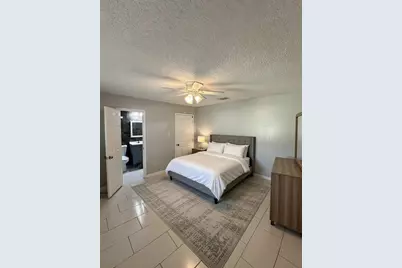 16142 Barbarossa Drive, Houston, TX 77083 - Photo 9
