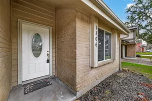 1806 Foxlake Dr, Houston, TX 77084 - Photo 5