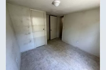8979 Gladewood Street, Willis, TX 77318 - Photo 17