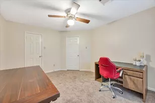 11827 Orchard Mountain Dr, Houston, TX 77059 - Photo 35