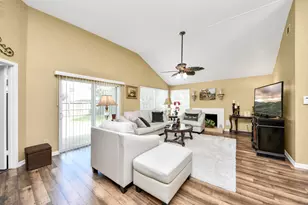 5054 Kleinway Dr, Houston, TX 77066 - Photo 9