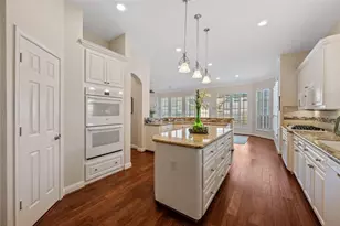 2510 Pebble Stream Ct, Kingwood, TX 77345 - Photo 13