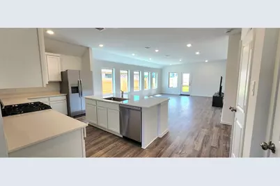 22566 Pagoda Dogwood Branch, New Caney, TX 77357 - Photo 3