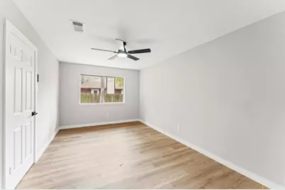 30 N Drifting Leaf Court, Spring, TX 77380 - Photo 23