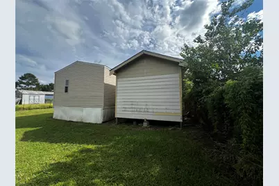 801 County Road 3542, Cleveland, TX 77327 - Photo 25