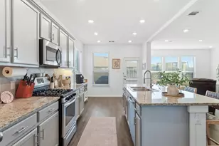 358 Jewett Meadow Dr, Magnolia, TX 77354 - Photo 9